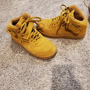 Nike hightop airforce ones